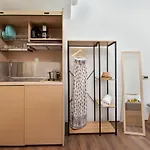 Theros Suites